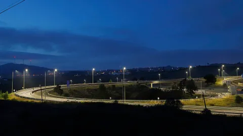 Éclairage à LED des autoroutes de l'Atlantique IZYLUM et Schréder EXEDRA